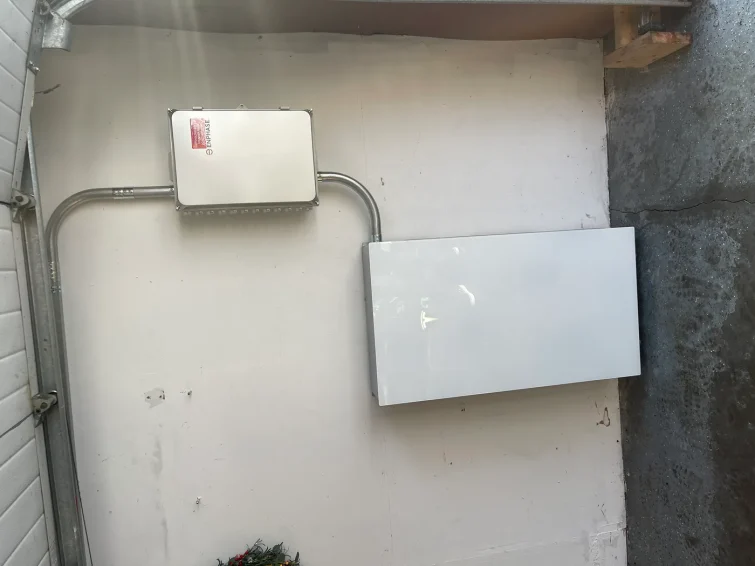 tesla-pw3-two-column-1400w